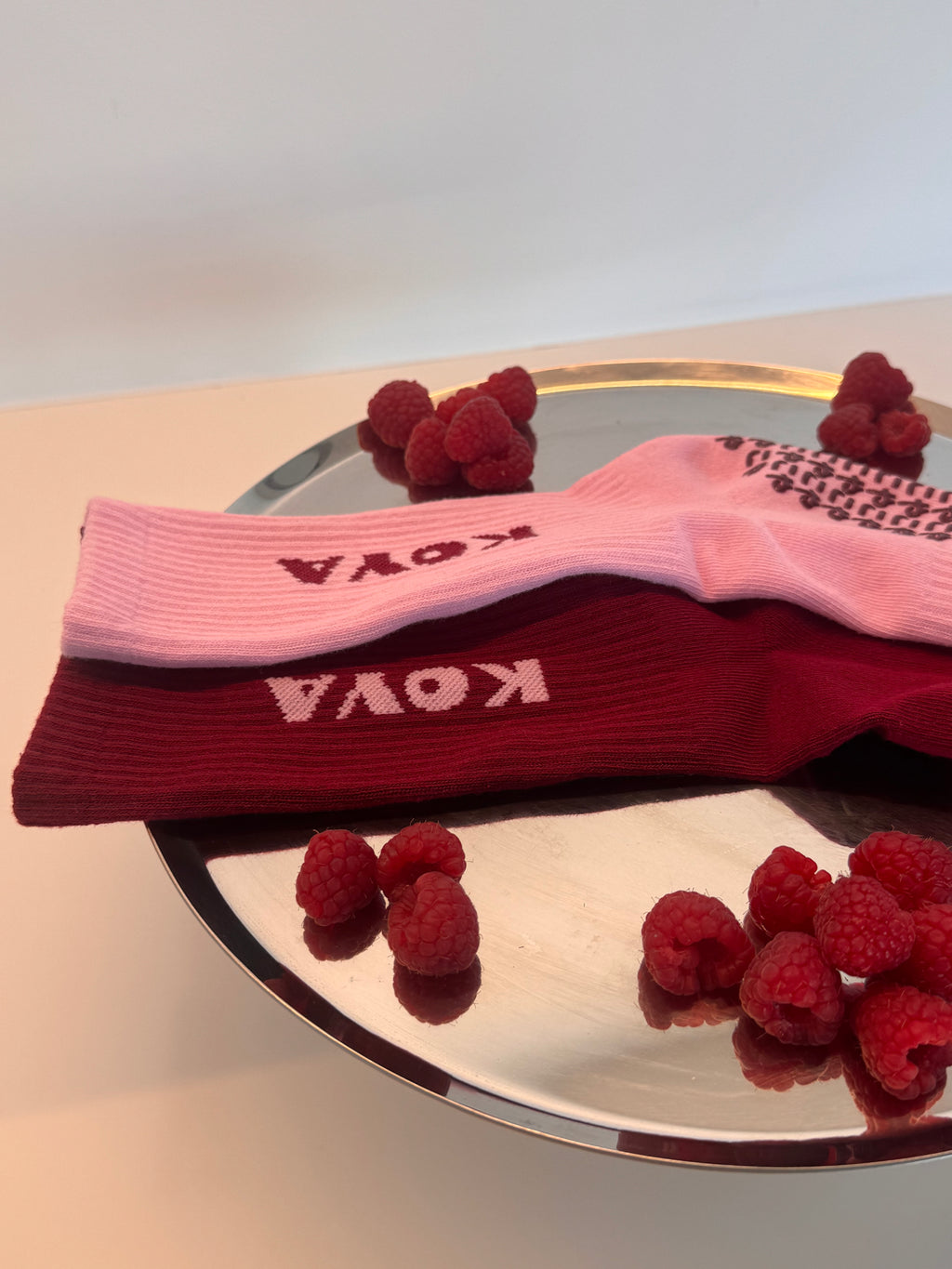 Rosa / Burgundy Logo