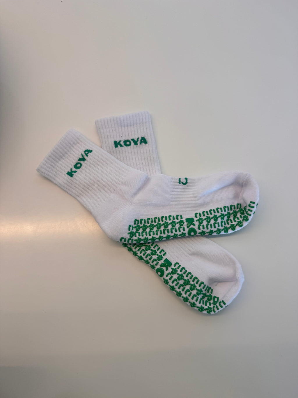 Low Cut - White / Royal Green logo